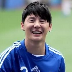 Klub Bola Junsu JYJ Sumbang Rp 86 Juta untuk Orang Tak Mampu