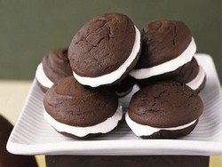 Whoopie, si Manis Empuk yang Bikin Ketagihan