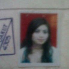 Novi Amilia, Sopir Berbikini Itu Lahir 1987 & Berstatus Kawin