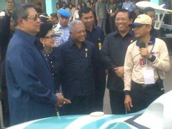 Tiba dari Yogyakarta, SBY Tinjau Pesawat Tanpa Awak di Halim