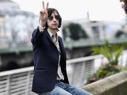 Primal Scream Umumkan Bassist Baru yang Misterius