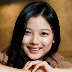 TOP Bigbang Curigai Kim Yoo Jung Anggota Gangster Sekolah