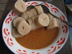 Kenyal-kenyal Gurih Kerupuk Basah Khas Kapuas Hulu