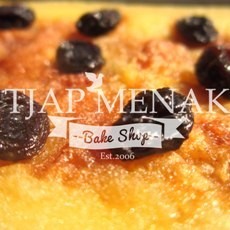 Tjap Menak Angkat Kue Jadul Jadi Naik Kelas