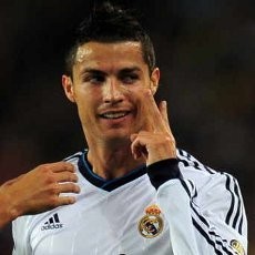 Ada Perdamaian & Ketenangan di Rambut Ronaldo