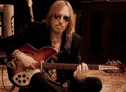 Tom Petty Lelang Mobil Jaguar Miliknya di eBay
