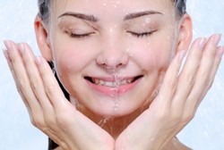 Mandi dengan Mata Tertutup Bisa Tingkatkan Memori