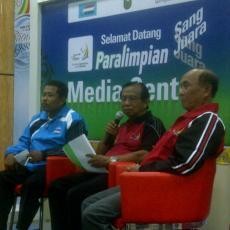 Di Peparnas Papua Berjaya di Kolam Renang