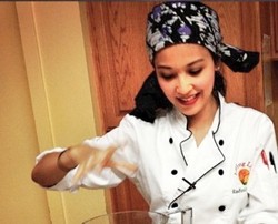Sophie Navita, Terbang ke Amerika untuk Jadi Raw Food Chef
