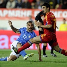 Atasi Armenia, Italia Kokoh di Puncak