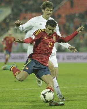 Bikin Hat-trick, Pedro Disanjung Rekannya