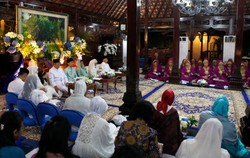 SBY-Hatta Gelar Tasyakuran Tujuh Bulanan Kehamilan Aliya