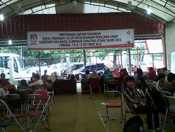 KPUD Sumut Verifikasi Berkas 2 Cagub Jalur Independen