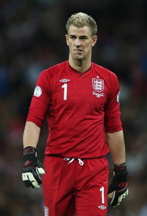 Hart Terima Tantangan Lewandowski