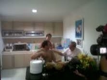  Jelang Pelantikan, Ahok Santap Mie Goreng Seafood