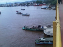 Krisis Listrik, Warga Kalsel Ancam Blokir Batubara di Sungai Barito