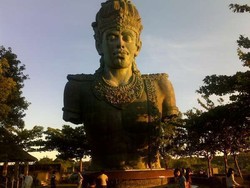 Patung Kresna dan Arjuna Raksasa akan Berdiri di Bali