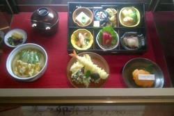  Enaknya Mie Udon Legendaris Berumur 250 Tahun