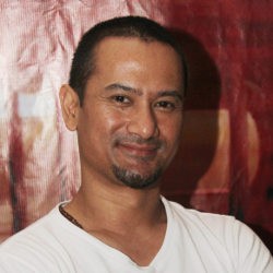 Dari Wedding Singer, Mudji Massaid Rintis Karier di Musik dan Film