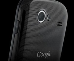 Ponsel Baru Google Dinamai Nexus 4?