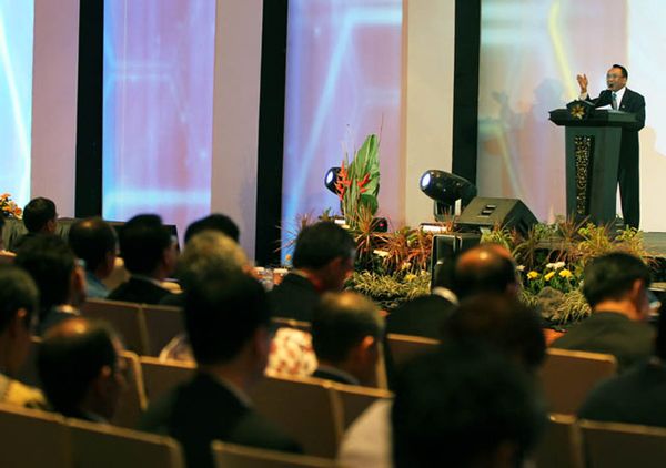 Menteri ESDM Buka CEPSI di Bali
