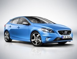Volvo Takkan Turunkan Spek V40