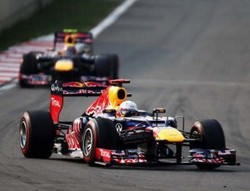 Ferrari Redam Rumor Soal Vettel