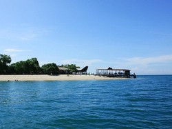 Liburan ala Cerita Dongeng di Pulau Kayangan, Makassar