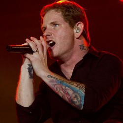 Corey Taylor Slipknot Rekaman Bareng Dave Grohl 