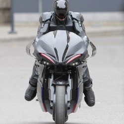 Wah, Kerennya Motor RoboCop!