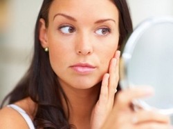 Hindari 7 Kebiasaan Buruk Ini agar Kulit Terhindar dari Penuaan Dini