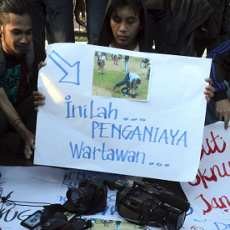 Wartawan Surabaya Kutuk Aksi Anarkis Anggota TNI AU