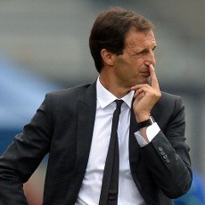 Wenger Sarankan Milan Tetap Pertahankan Allegri