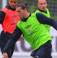 Anak 8 Tahun Diklaim Bisa Main Lebih Oke ketimbang Andy Carroll