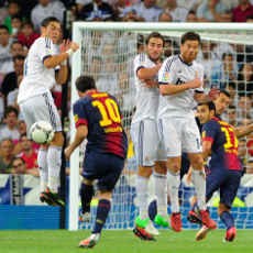 Latihan Nyeker & Ilmu Ronaldinho Bikin Messi Hebat Eksekusi Free Kick