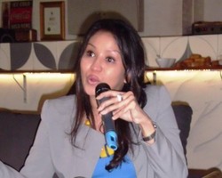 Berawal dari Nasi Bungkus, Ina Madjidhan Jadi Pelopor Gerakan Berbagi