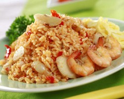 Menyenangkan Suami dengan Sajian Nasi Goreng yang Sedap!