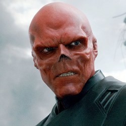 Hugo Weaving Tak Ingin Kembali sebagai Red Skull di Captain America 2