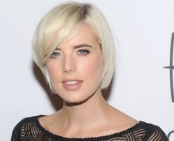 Agyness Deyn Resmi Pensiun dari Dunia Modelling