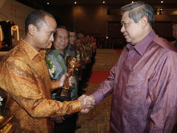 PT Nusira Raih Penghargaan dari Kemenag