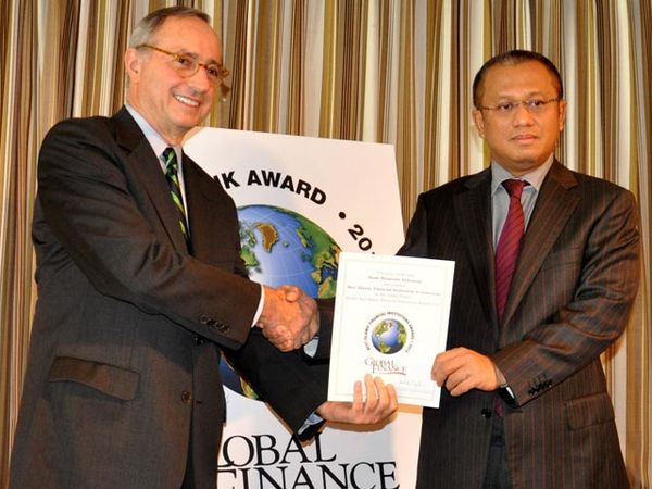 Bank Muamalat Raih Penghargaan