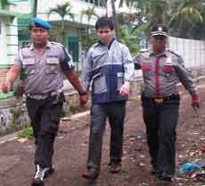 Sempat Kabur, Imigran Gelap dan Polisi Sempat Kejar-kejaran 