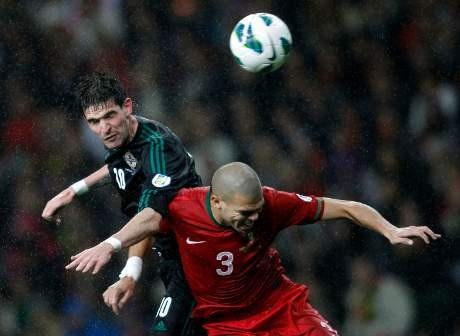 Portugal Diimbangi Irlandia Utara