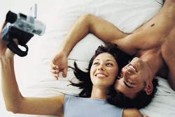 Merekam Sendiri Film Porno Pribadi, Normal atau Kelainan?