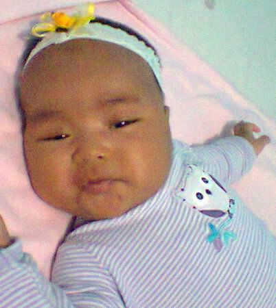Dominique Naara Eunike Simanjuntak, 4 Bulan, Perempuan