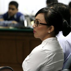 Angie: Saya Hanya Menyampaikan Permintaan Rektor di Daerah