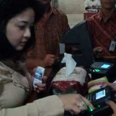 Gelar Sidang Paripurna, DPR Belum Juga Terapkan Presensi Finger Print