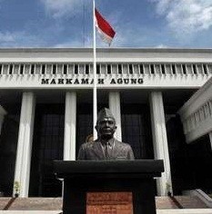 Ketua MA Tak Salahkan Hakim Soal Pembatalan Hukuman Mati Gerbong Narkoba