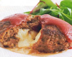 Hiasi Hari Anda dengan Menyajikan Daging Burger yang Lezat