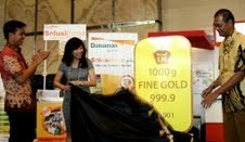 Mau Beli Emas Nyicil? Nih Solusinya..